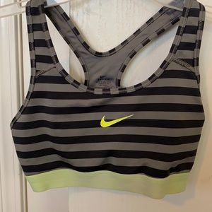 Nike Dri-FIT Sports Bra